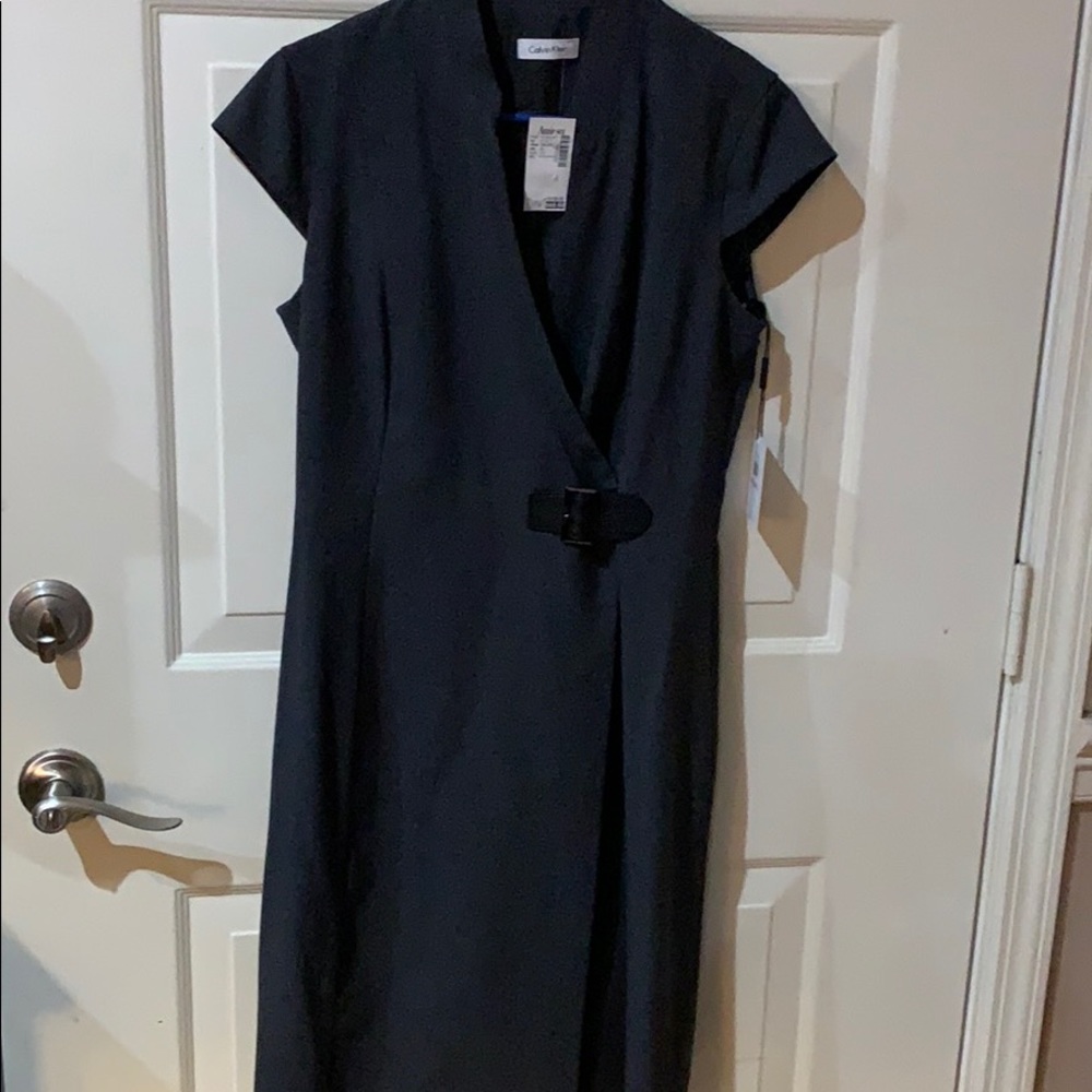 Calvin Klein Cap Sleeve V-Neck Wrap NH3
